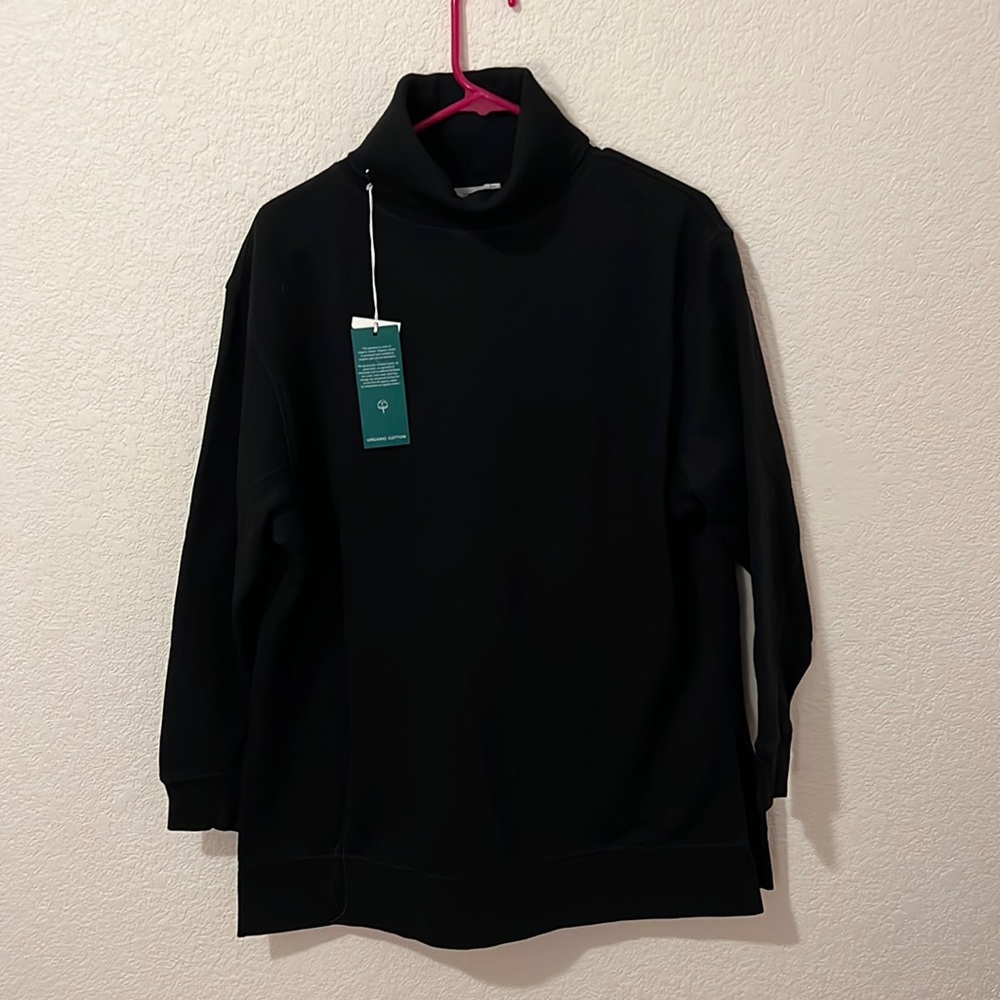 Closed Tunic Style Funnel Neck Sweatshirt